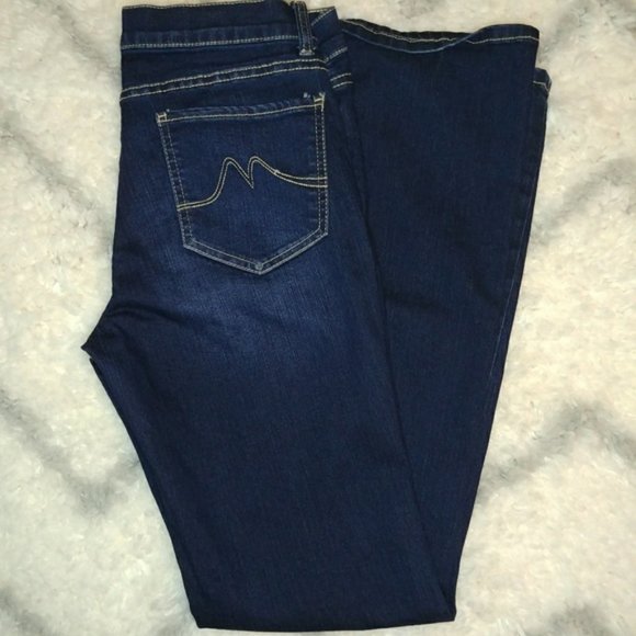 New York & Co. Boot Cut Jeans Sz 8 Dark Wash - Picture 1 of 6